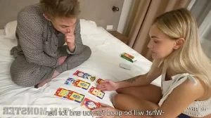 MY GIRLFRIEND MADE ME TAROT CARDS AND FOR THIS WE GOT CUM IN HER PUSSY